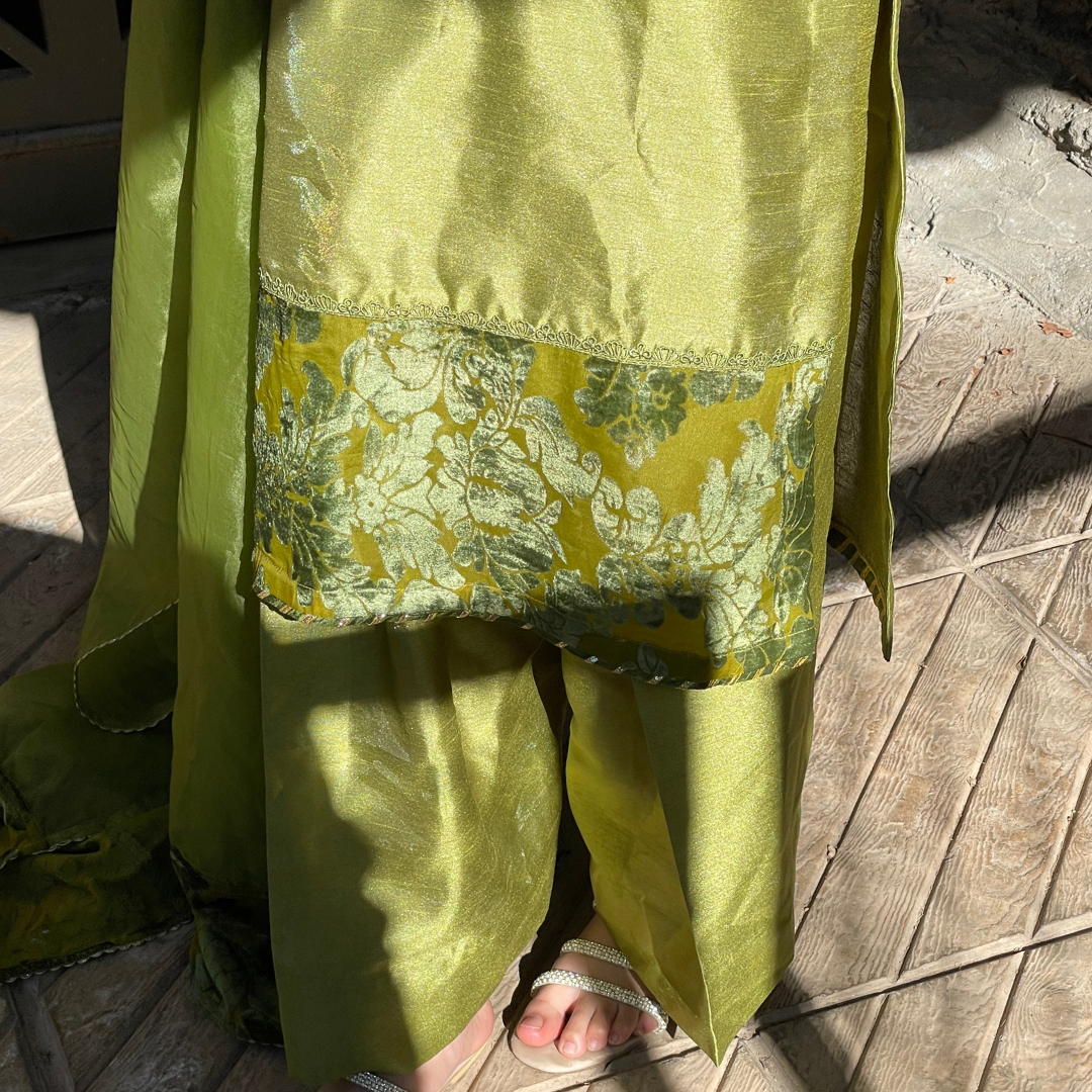 3-piece Apple Green Raw Silk Dress with Plachi Details